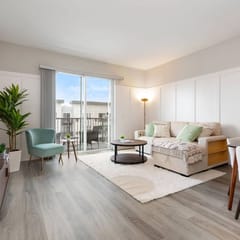 Bright 2BR Escape | Pool, Pickleball & Playroom