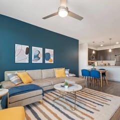 Tempe 2BR Escape | Pool, King Beds, Hot Tub, Gym