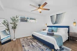 King Bed, Pool, Parking | 1B Near DT Tempe & ASU - Image 3