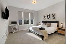 River Views 2BR Haven | Pool, Gym, Pickleball - Image 3