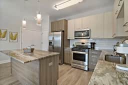 River Views 2BR Haven | Pool, Gym, Pickleball - Image 4