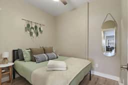 Stylish 2BR | A+ Location, Parking, Laundry, Desk - Image 2