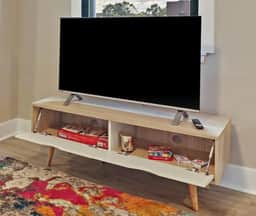 Stylish Studio | A+ Location, Parking, Laundry - Image 5