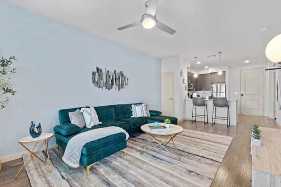 Rest & Recover! | King Bed, Pool, Gym & More - Image 1