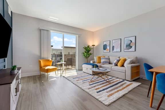 Stylish 2BR | Pool, Pickleball, Gym, Playroom! - Image 1