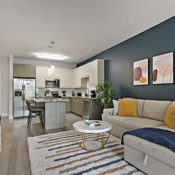 Naperville Getaway | 1BR w/ Pool, Gym & More! - Image 1