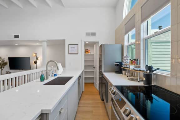 Chic Uptown Home | Pool Table & Mountain Views! - Image 5