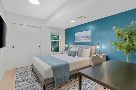 Lux Desert Oasis | Pool Table, Parking, Location - Image 5