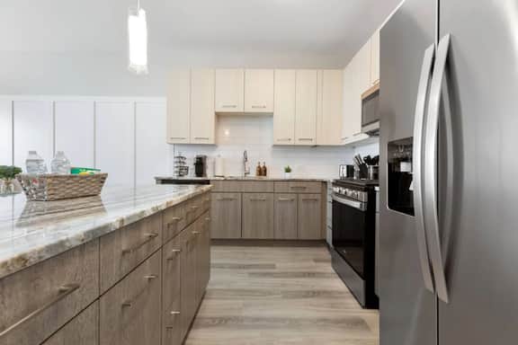 Naperville 2BR Escape | Pool, Gym, Pickleball! - Image 4