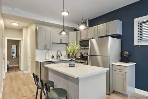 Stylish 2BR | A+ Location, Parking, Laundry, Desk - Image 3