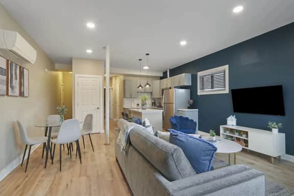Stylish 2BR | A+ Location, Parking, Laundry, Desk - Image 5